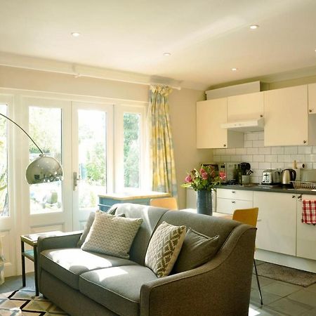 Immaculate Quiet Coach House In Garden Birmingham Villa ภายนอก รูปภาพ