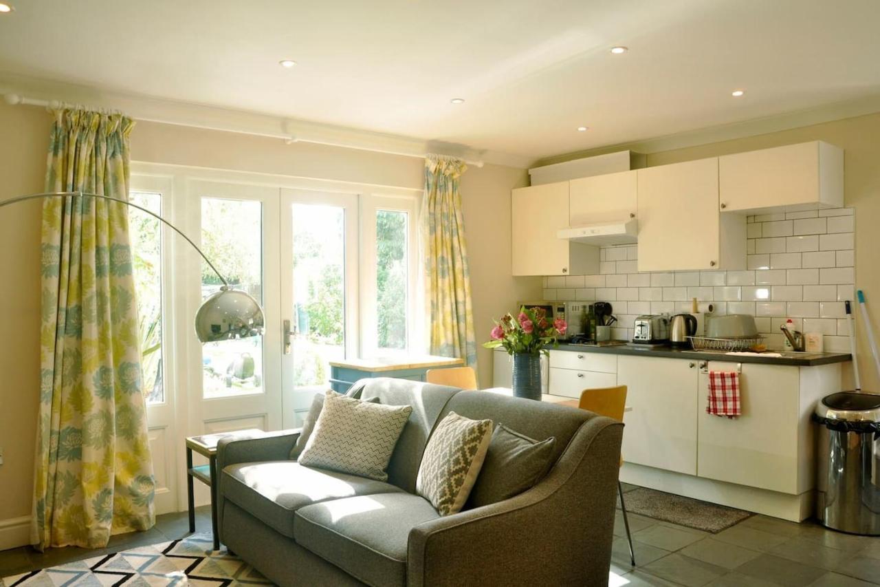 Immaculate Quiet Coach House In Garden Birmingham Villa ภายนอก รูปภาพ