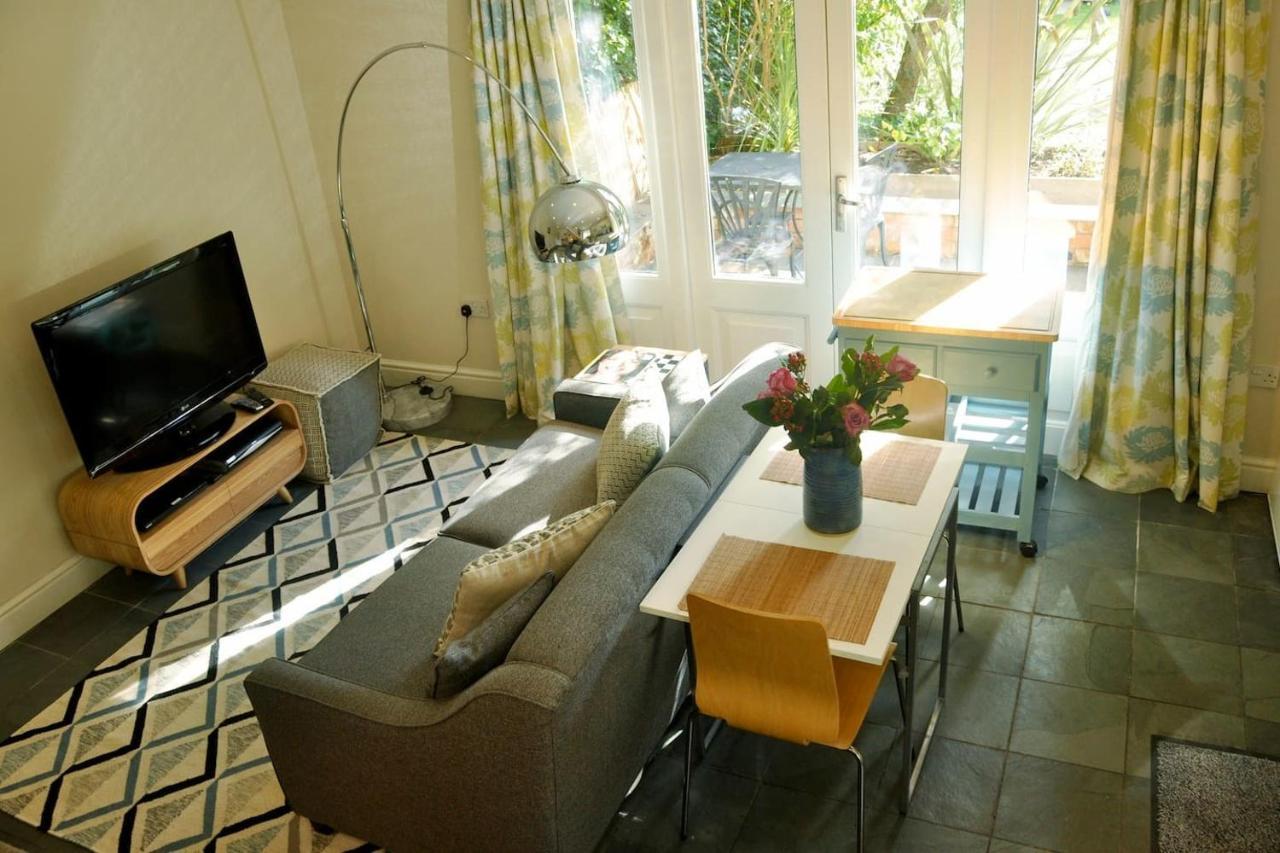 Immaculate Quiet Coach House In Garden Birmingham Villa ภายนอก รูปภาพ